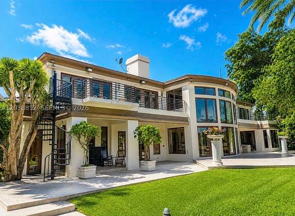 1.5 Acres of Land with Home for Sale in Miami, Florida