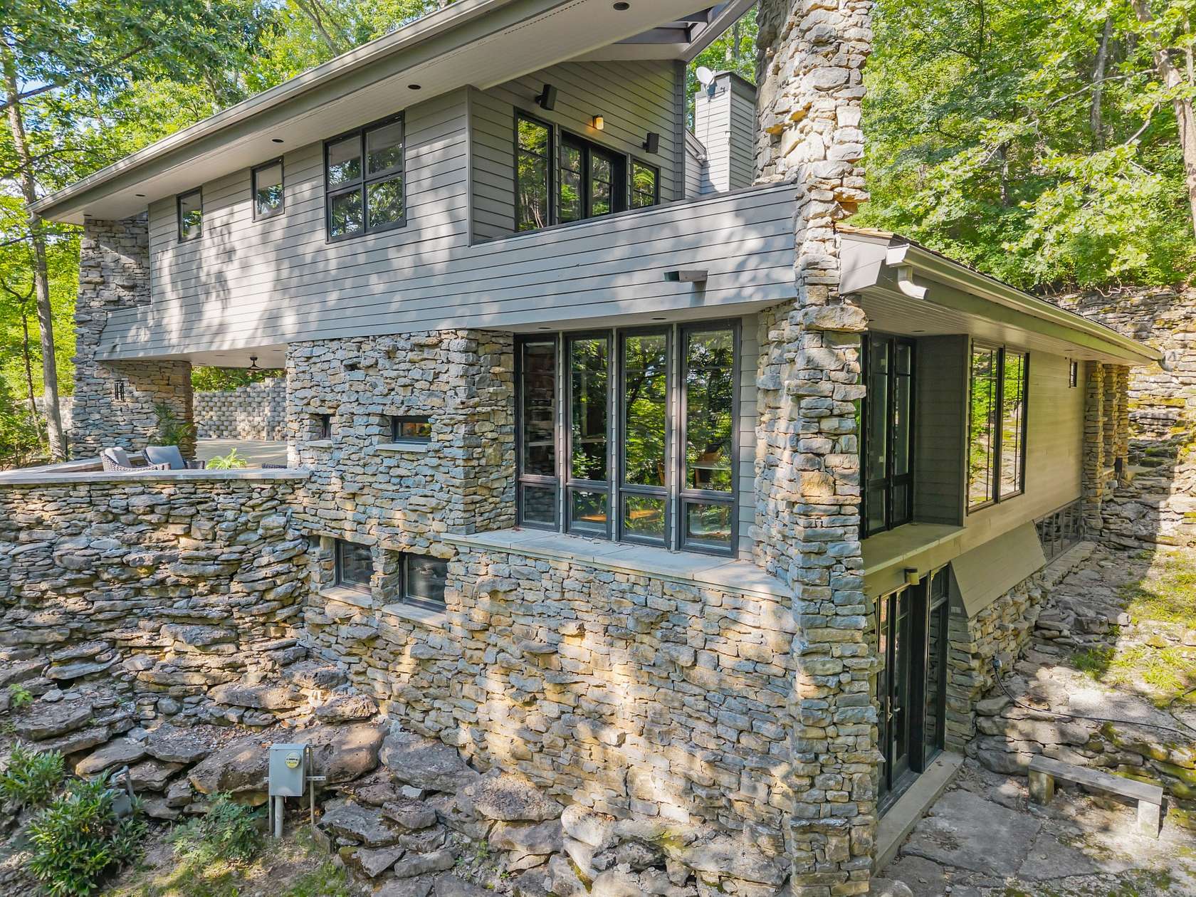 5.47 Acres of Land with Home for Sale in Nashville, Tennessee