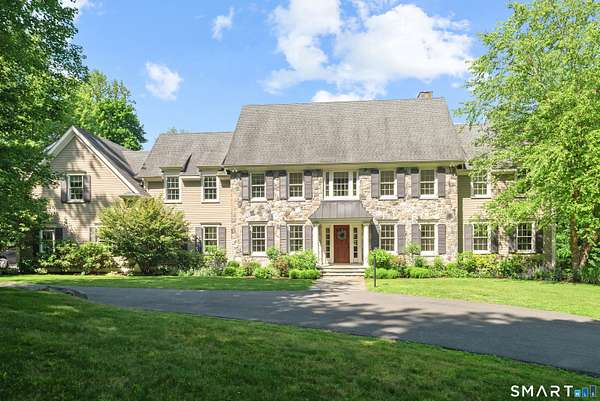 3.1 Acres of Land with Home for Sale in Ridgefield, Connecticut