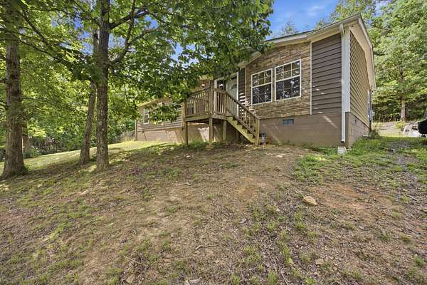 4.39 Acres of Land with Home for Sale in Dunlap, Tennessee