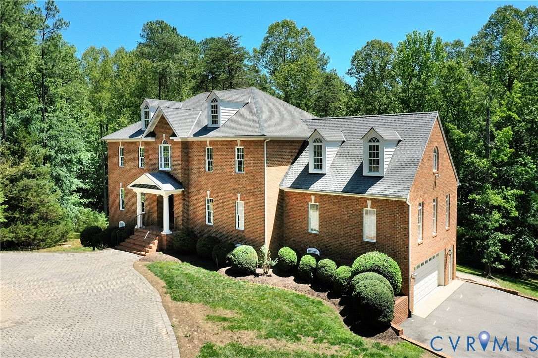 5.1 Acres of Land with Home for Sale in Sabot, Virginia