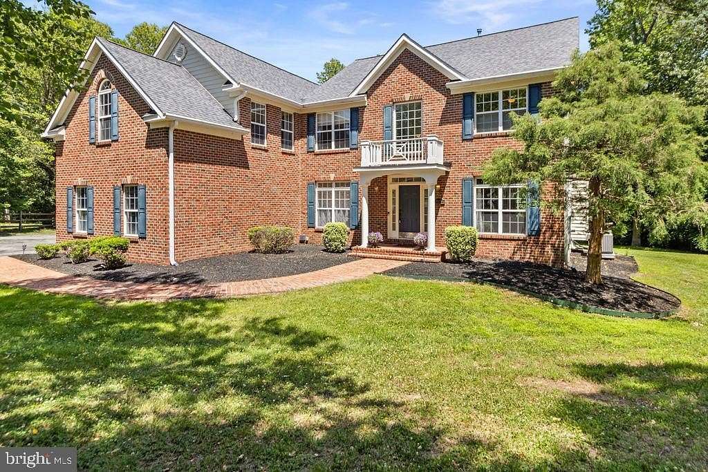 2.33 Acres of Land with Home for Sale in Port Tobacco, Maryland