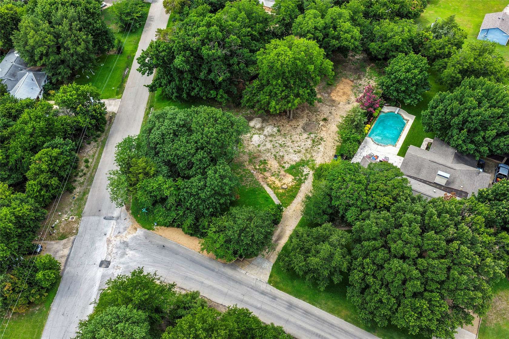 0.99 Acres of Residential Land for Sale in Dallas, Texas