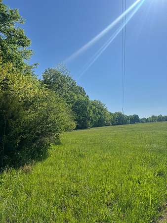 13 Acres of Land for Auction in Hartsville, Tennessee