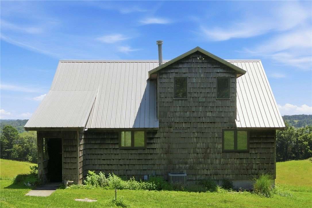 17.5 Acres of Recreational Land with Home for Sale in Hindsville, Arkansas