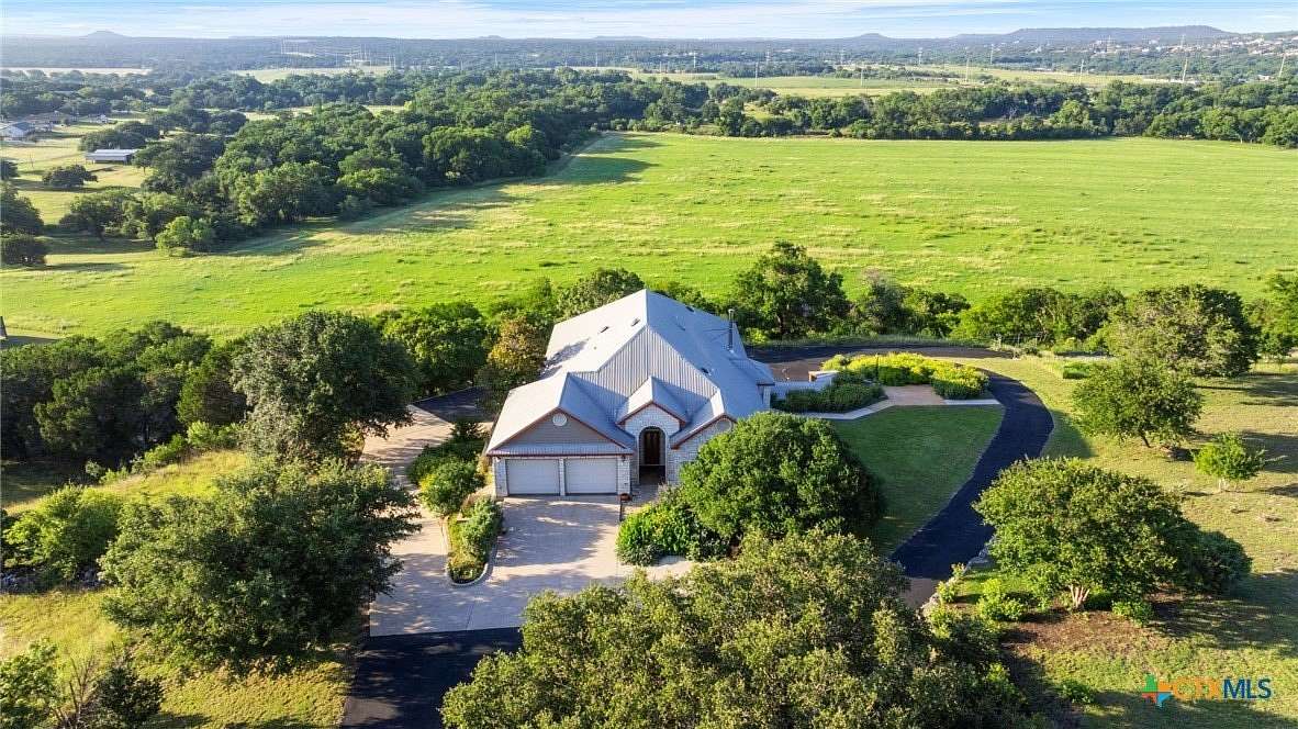 24 Acres of Recreational Land with Home for Sale in Killeen, Texas