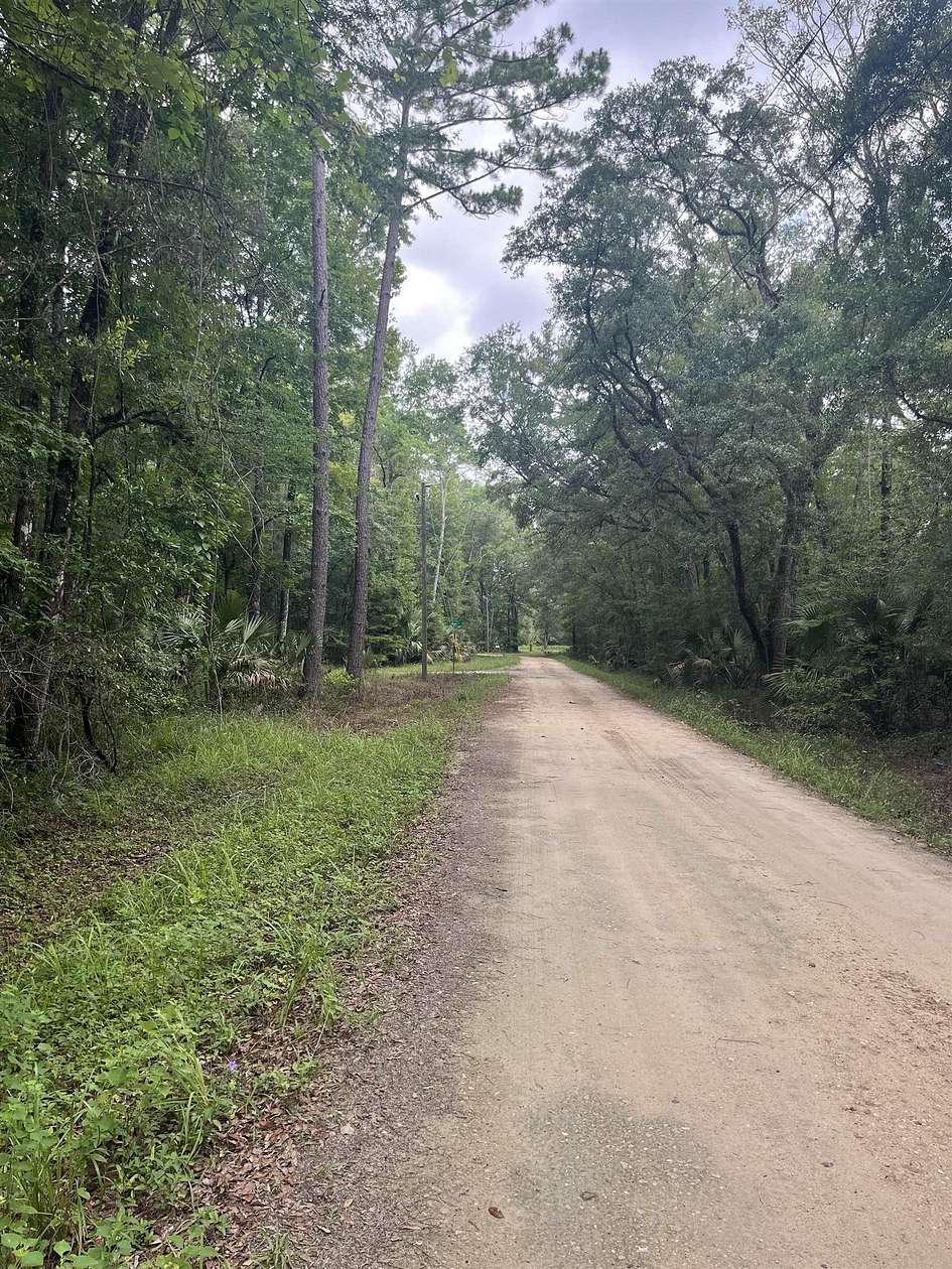 0.24 Acres of Land for Sale in Crawfordville, Florida