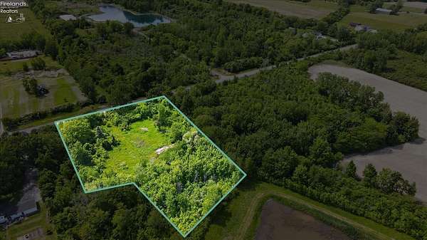 1.53 Acres of Residential Land for Sale in Marblehead, Ohio