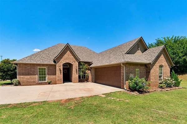 2.12 Acres of Land with Home for Sale in Blanchard, Oklahoma