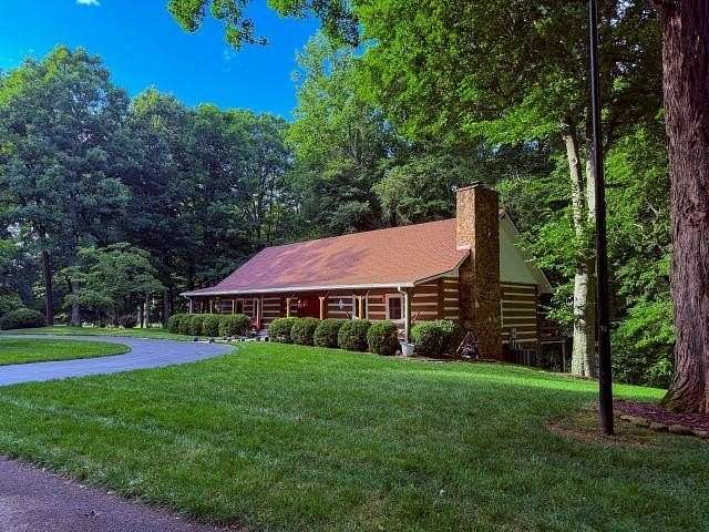 2 Acres of Land with Home for Sale in Bowling Green, Kentucky