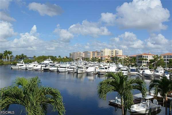 Land for Sale in Fort Myers, Florida