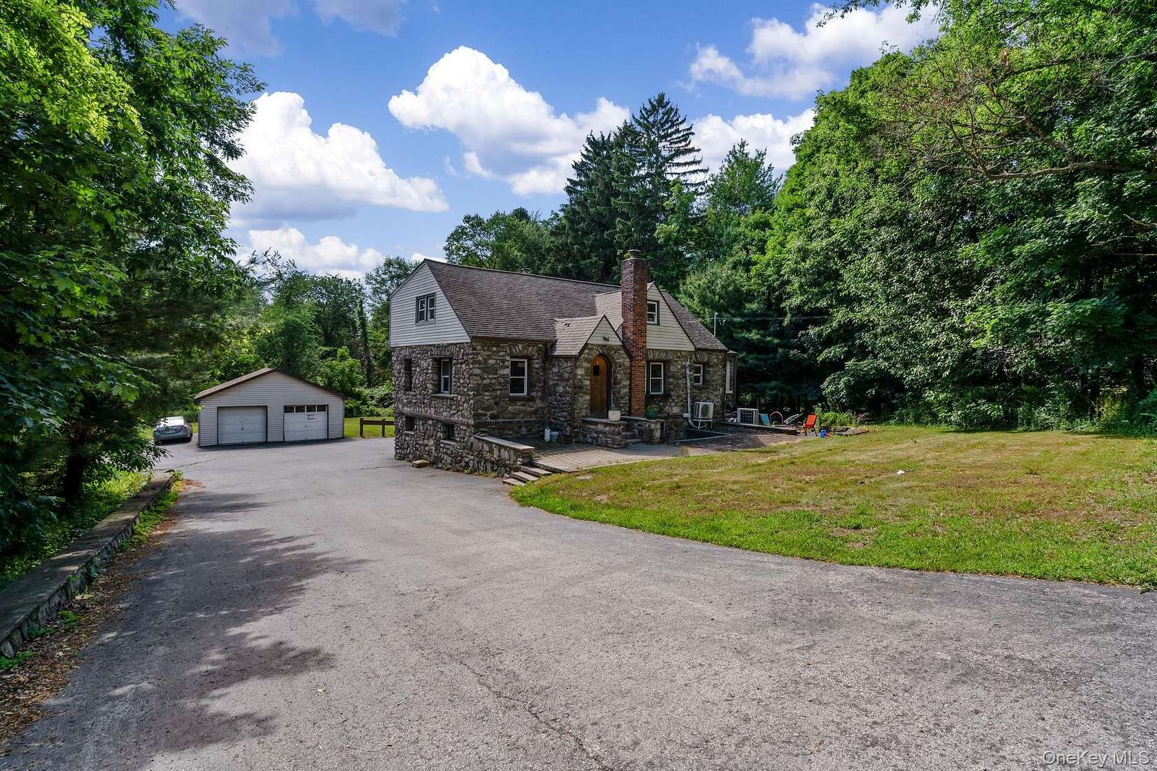 2.5 Acres of Land with Home for Sale in Wallkill, New York