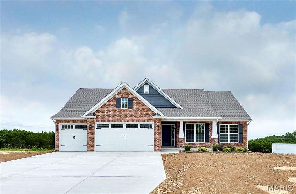 3.1 Acres of Land with Home for Sale in Warrenton, Missouri