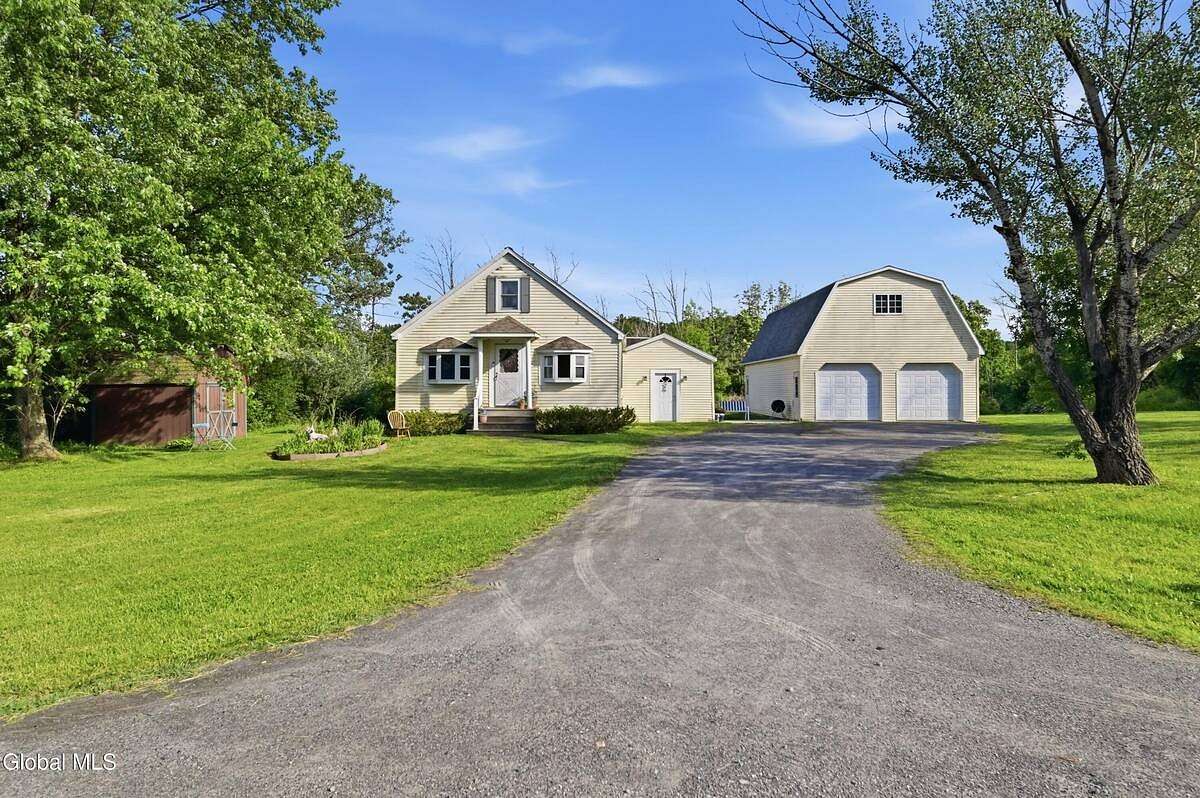 13.9 Acres of Land with Home for Sale in Duanesburg, New York