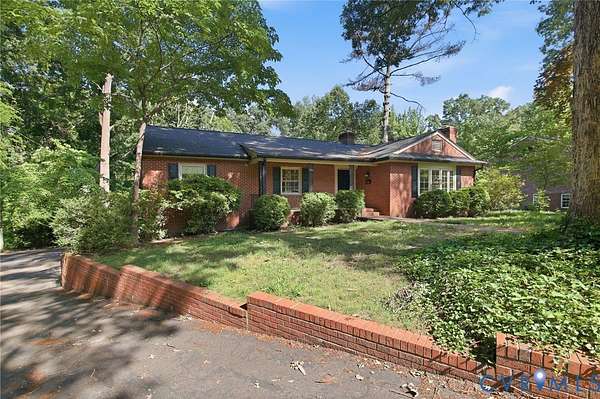 1.83 Acres of Land with Home for Sale in Richmond, Virginia
