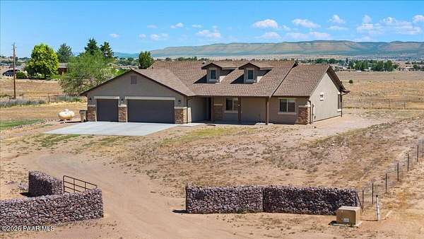 2 Acres of Land with Home for Sale in Chino Valley, Arizona