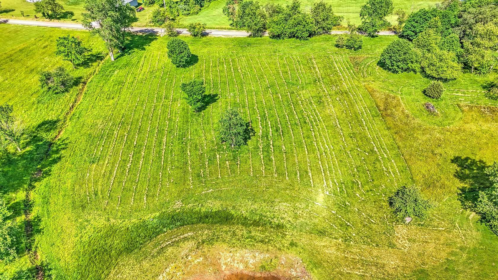 3 Acres of Residential Land for Sale in Mount Vernon, Ohio