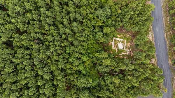 1.33 Acres of Residential Land for Sale in Broken Bow, Oklahoma