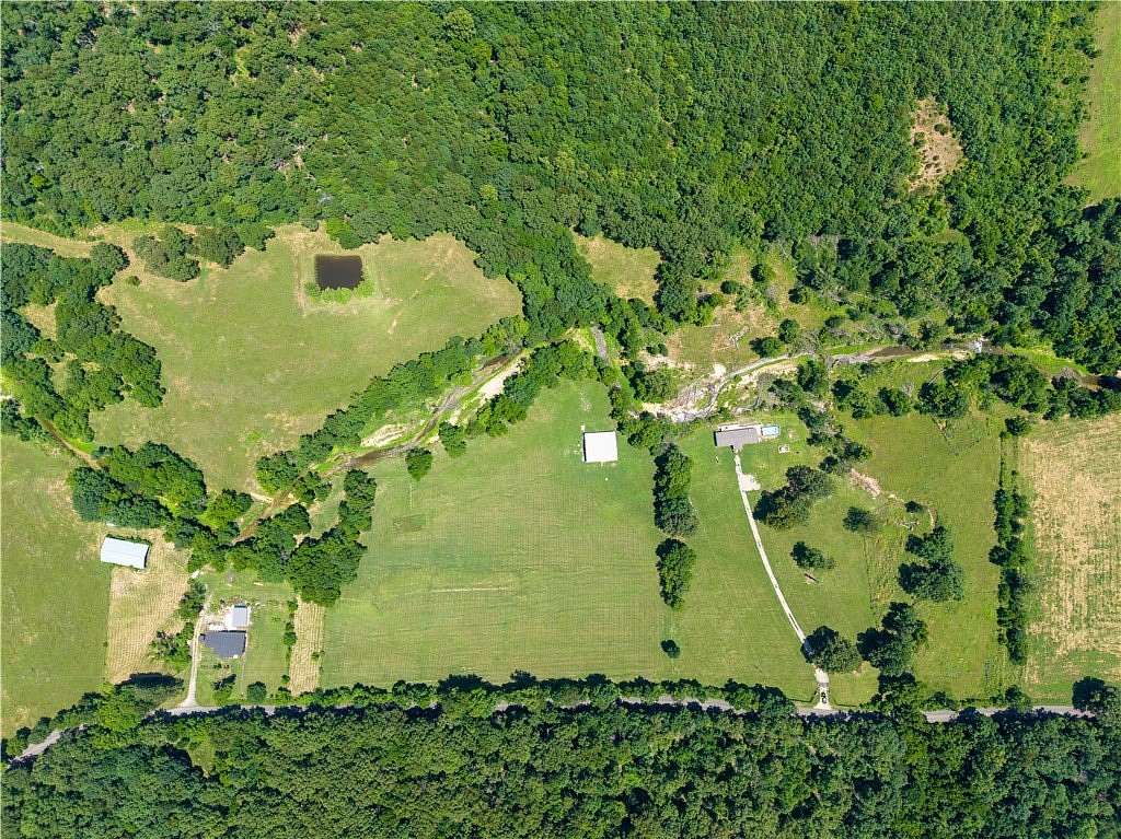 8 Acres of Residential Land for Sale in Stilwell, Oklahoma
