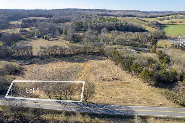 0.5 Acres of Residential Land for Sale in Riceville, Tennessee