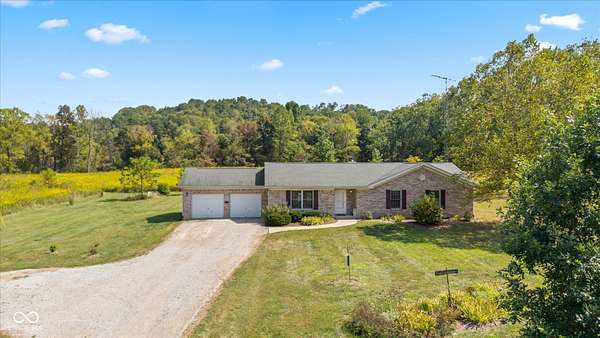 220 Acres of Recreational Land with Home for Sale in Nashville, Indiana
