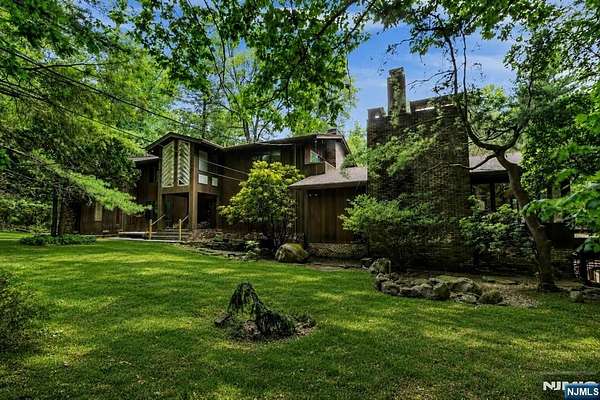 2 Acres of Land with Home for Sale in Alpine, New Jersey