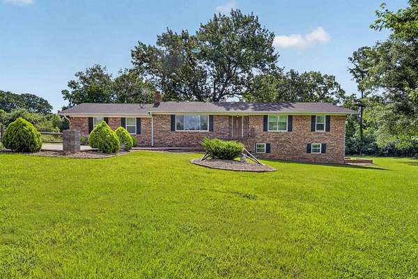 2.4 Acres of Land with Home for Sale in Hot Springs, Arkansas