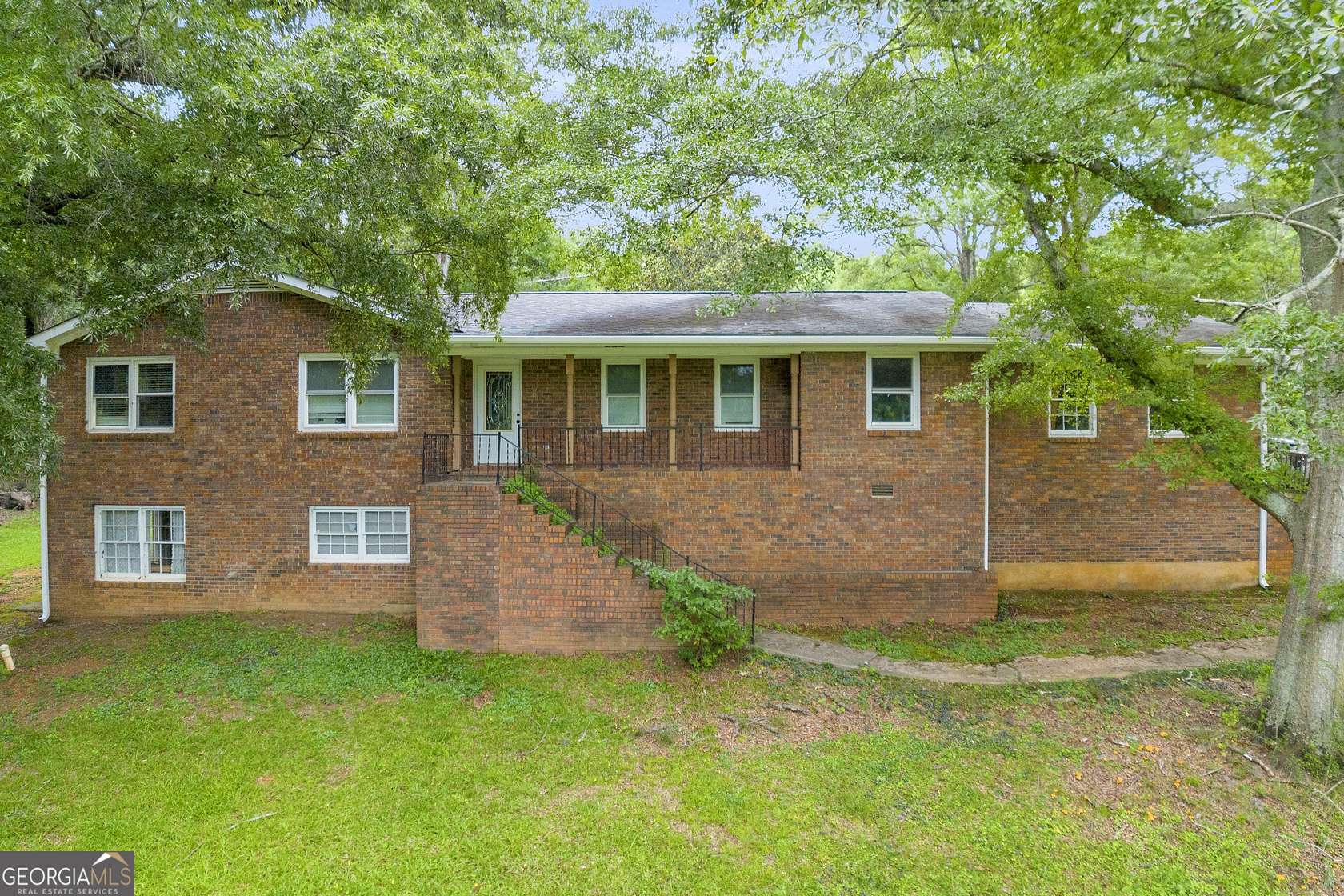 1.62 Acres of Land with Home for Sale in Winterville, Georgia