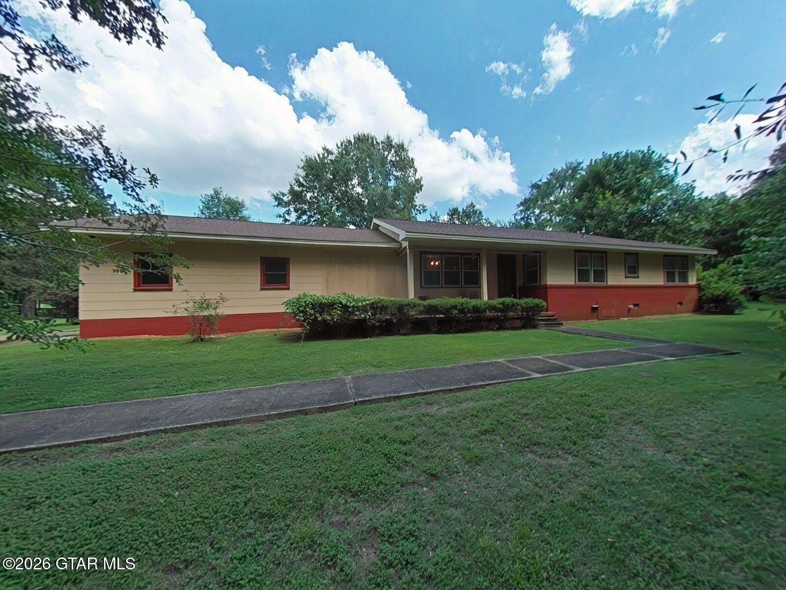 4.1 Acres of Land with Home for Sale in Starkville, Mississippi