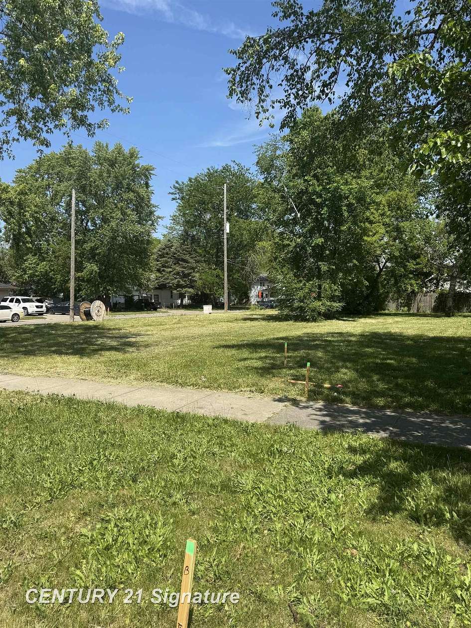 0.24 Acres of Residential Land for Sale in Saginaw, Michigan