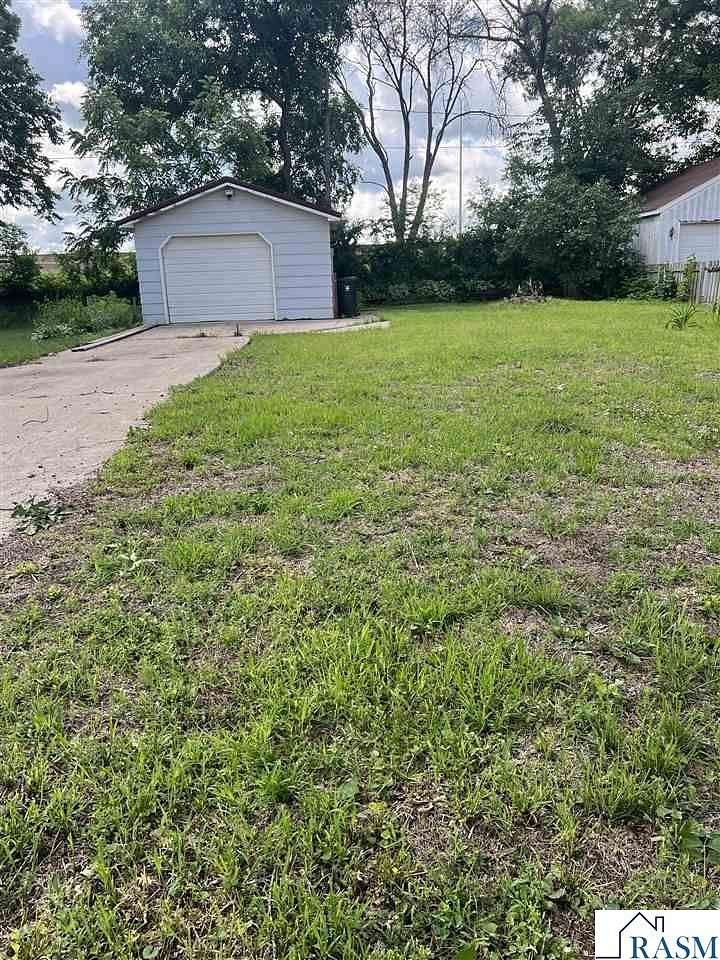 0.13 Acres of Land for Sale in North Mankato, Minnesota