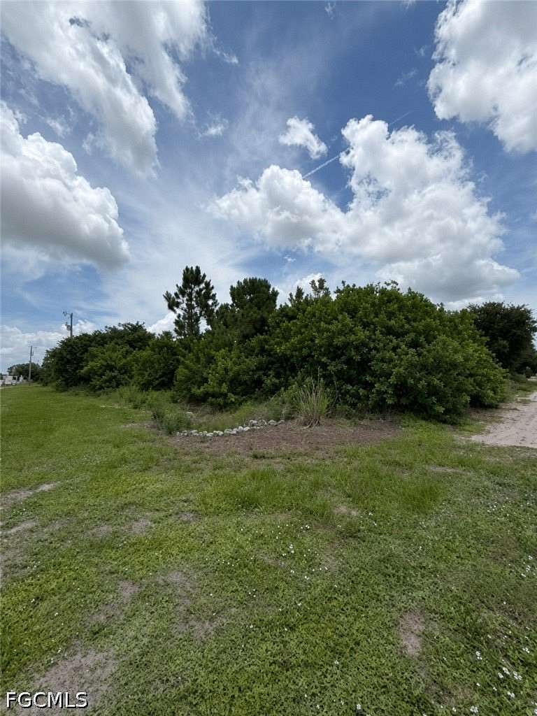 0.42 Acres of Residential Land for Sale in Lehigh Acres, Florida