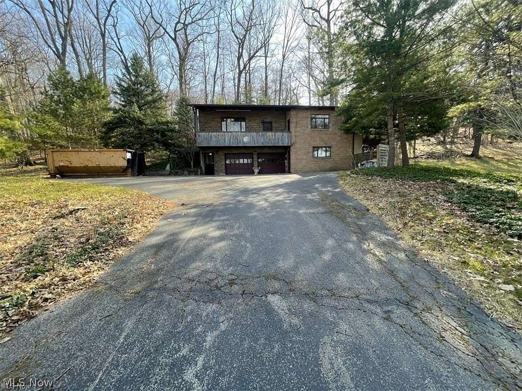 2 Acres of Mixed-Use Land for Sale in Warren, Ohio
