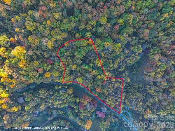 2.52 Acres of Residential Land for Sale in Burnsville, North Carolina