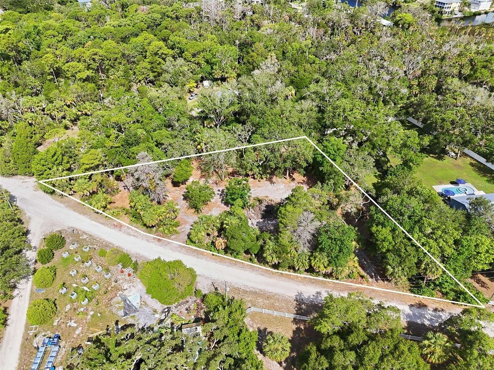 1 Acre of Residential Land for Sale in Aripeka, Florida