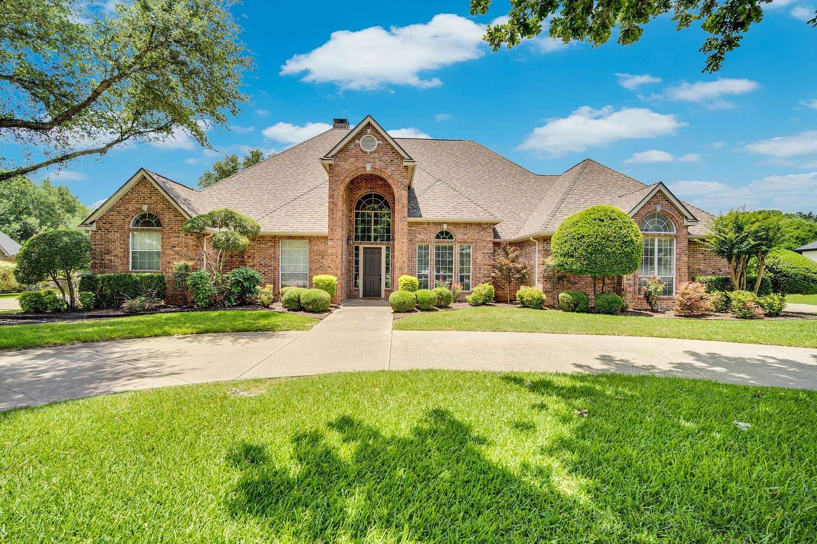 2 Acres of Land with Home for Sale in Waxahachie, Texas