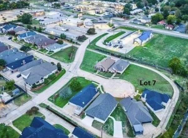 0.2 Acres of Residential Land for Sale in Paris, Texas
