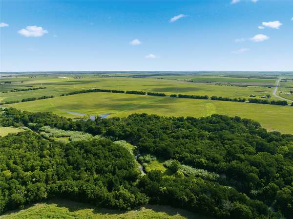 11 Acres of Land for Sale in Abbott, Texas