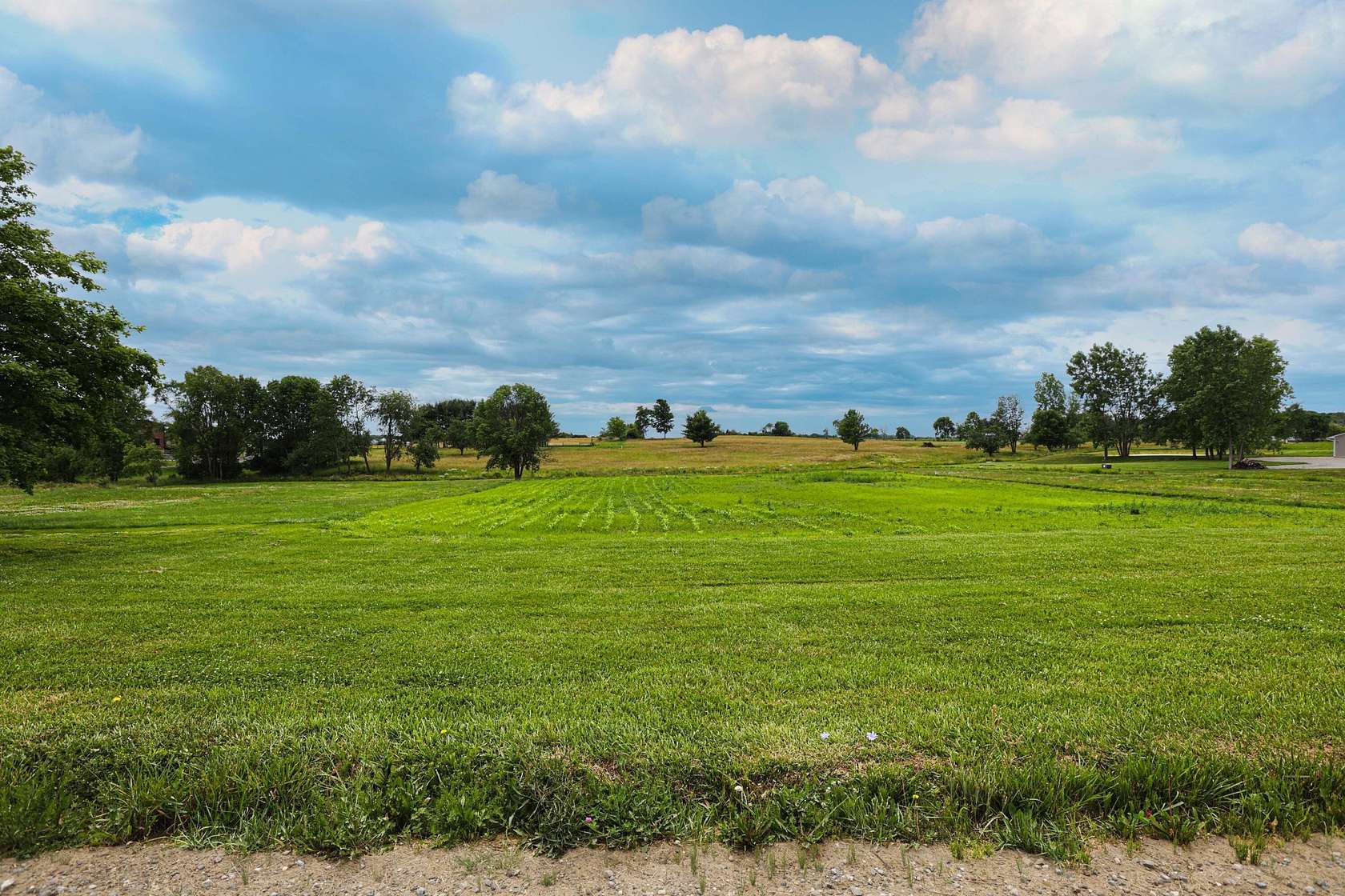5 Acres of Residential Land for Sale in Mount Vernon, Ohio