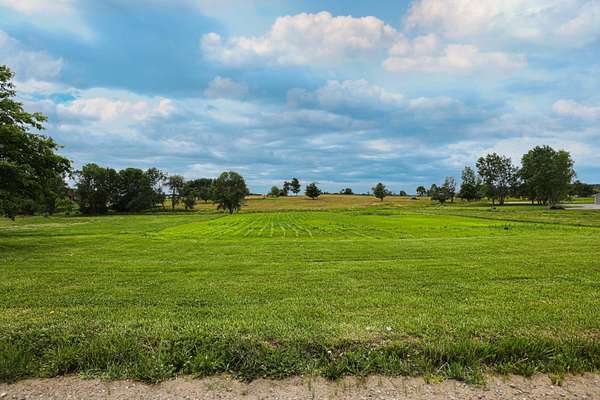 5 Acres of Residential Land for Sale in Mount Vernon, Ohio