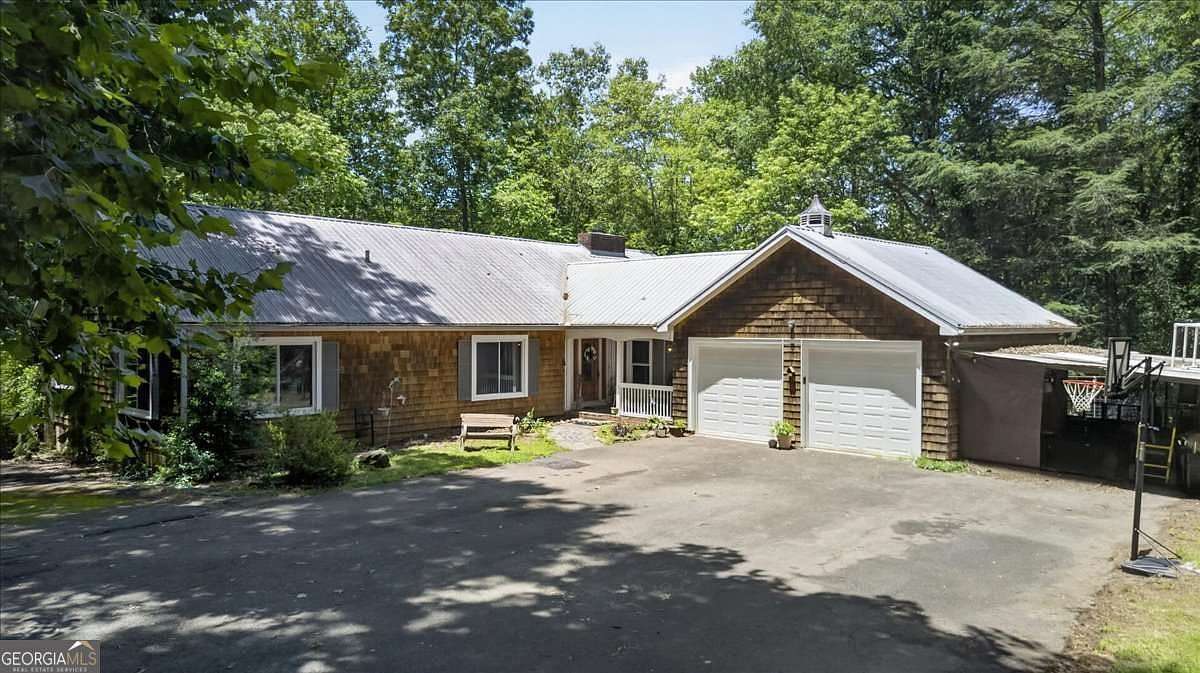 3.5 Acres of Land with Home for Sale in Ellijay, Georgia