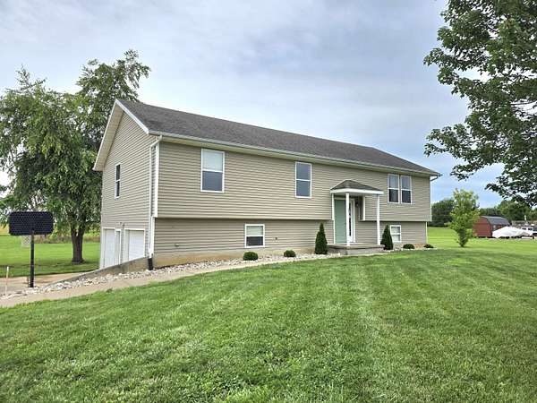 1.72 Acres of Land with Home for Sale in Marshfield, Missouri