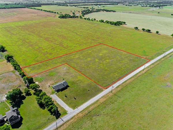 4.5 Acres of Residential Land for Sale in Caddo Mills, Texas