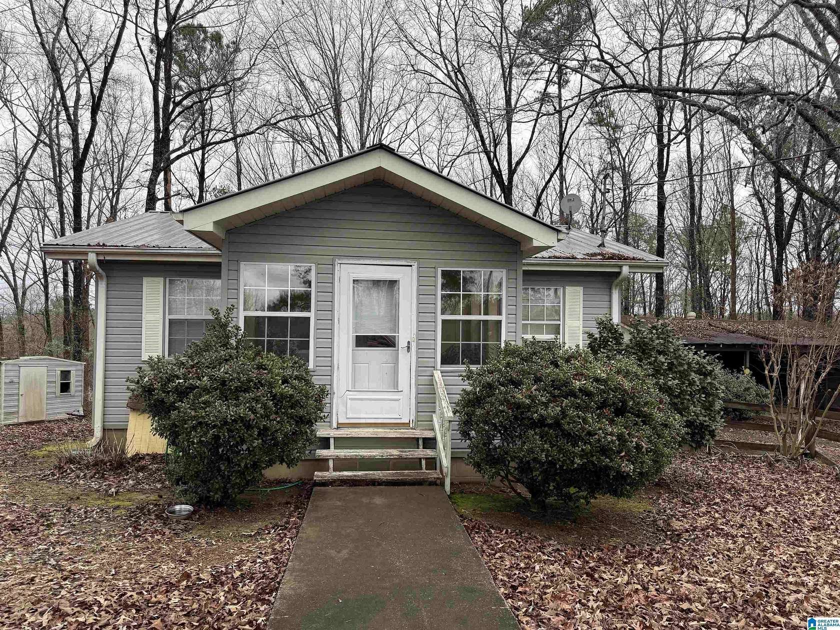 7 Acres of Land with Home for Sale in Centreville, Alabama