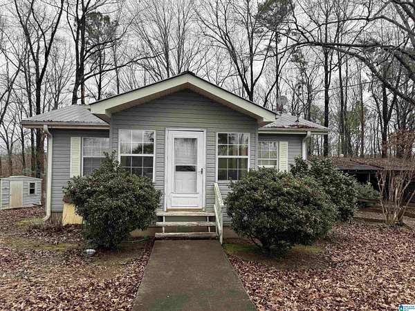7 Acres of Land with Home for Sale in Centreville, Alabama