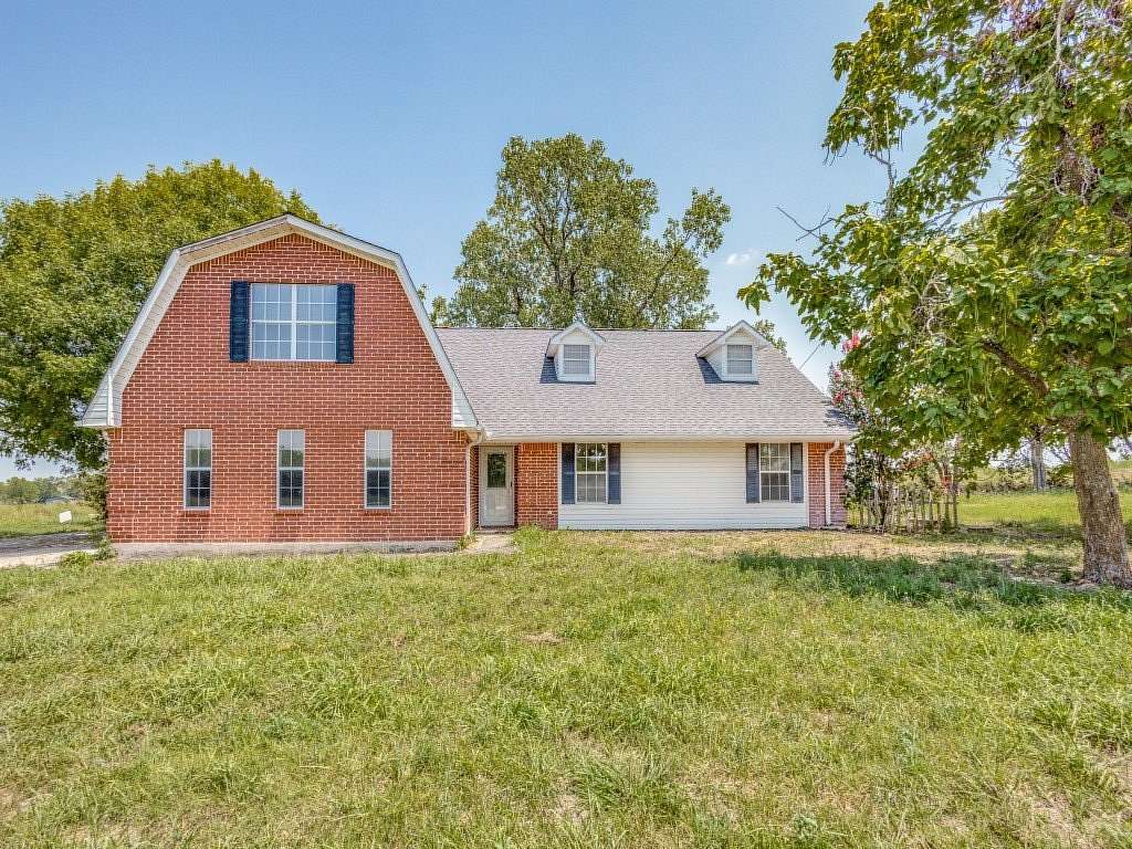 4.2 Acres of Land with Home for Lease in Pecan Gap, Texas