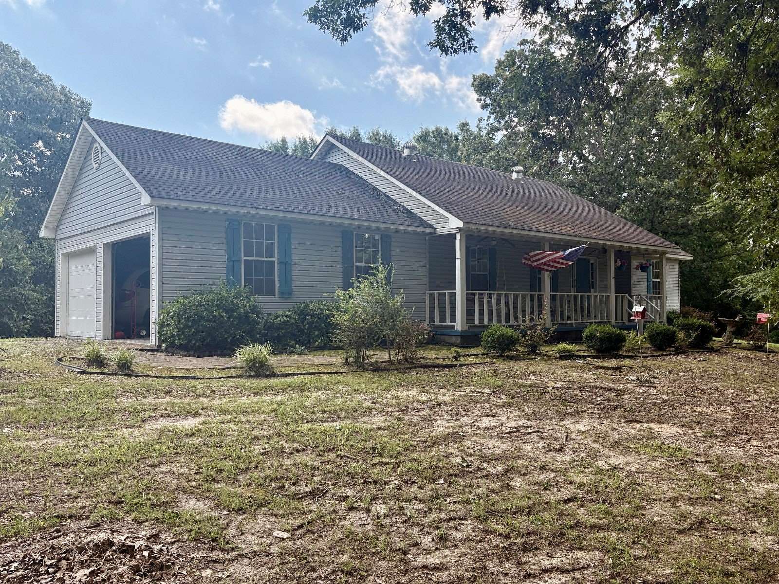 2.5 Acres of Land with Home for Sale in Pocahontas, Arkansas