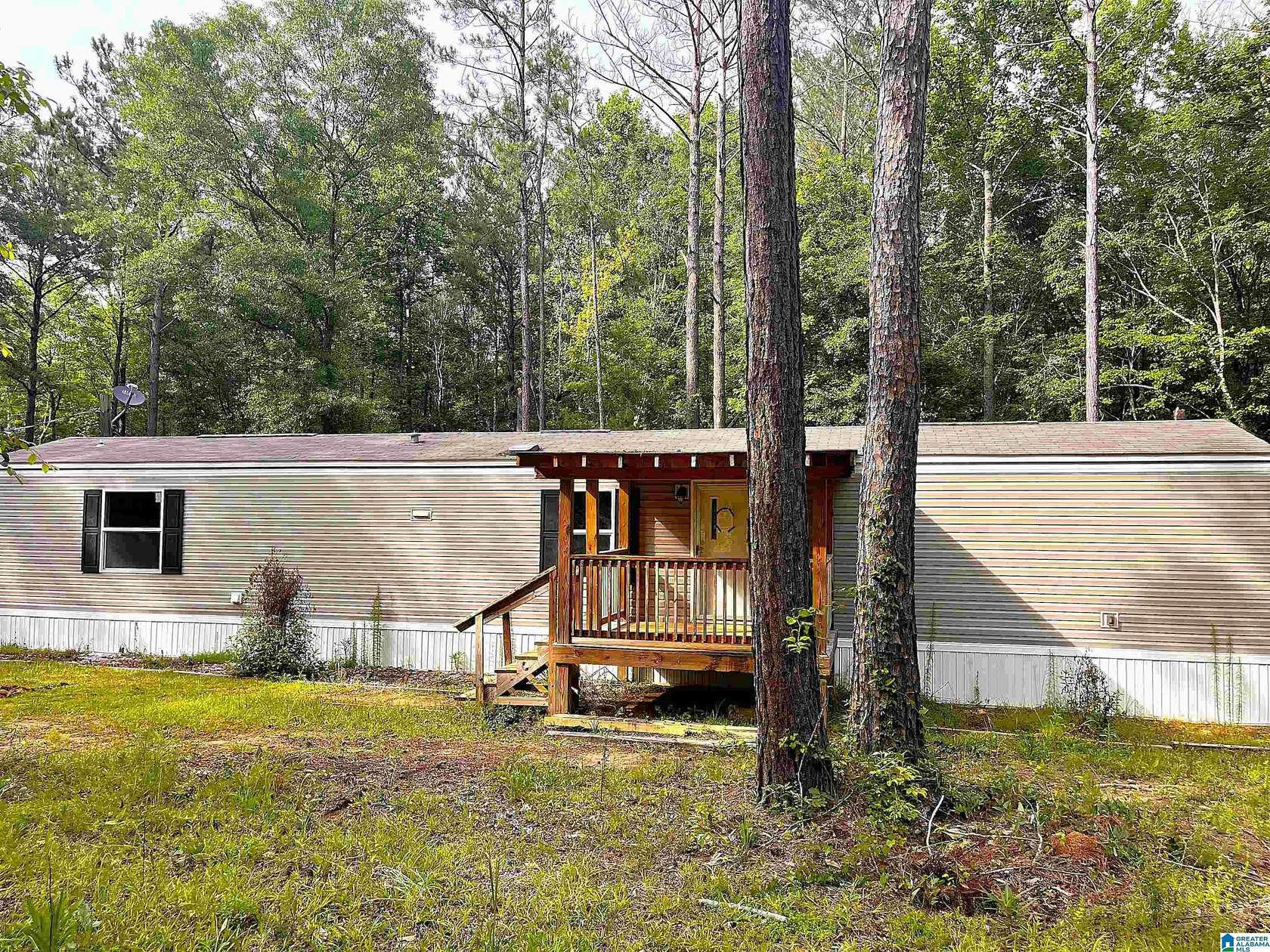 5.6 Acres of Land with Home for Sale in Verbena, Alabama