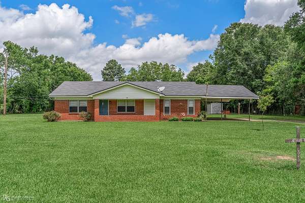 2.5 Acres of Land with Home for Sale in Keithville, Louisiana