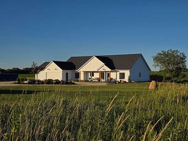 6 Acres of Land with Home for Sale in Hayfield, Minnesota